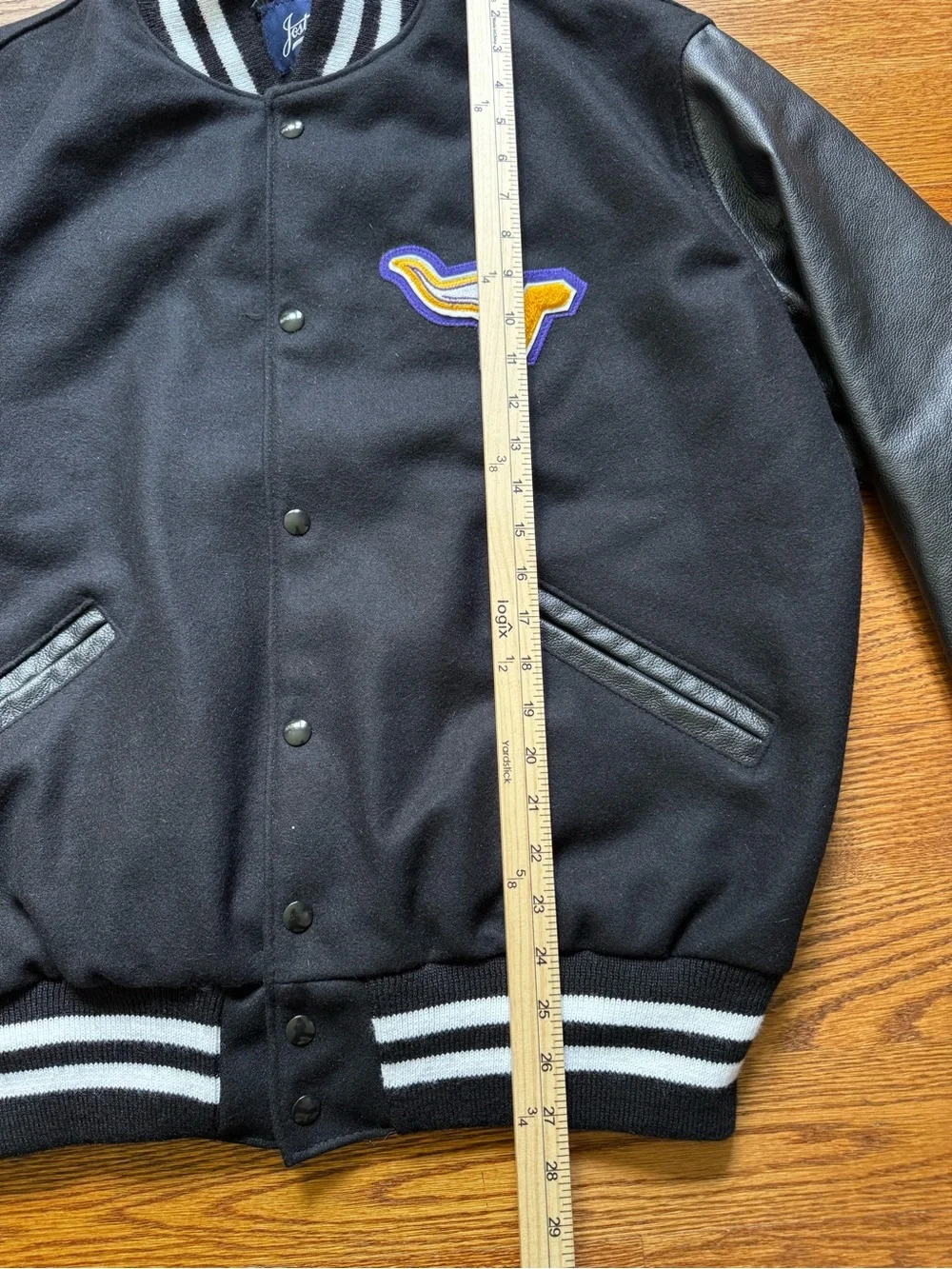 Jostens Men’s L Black Wool Leather Varsity Letterman Jacket V Horn Patch